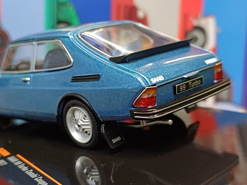 1/43 IXO Saab 99 Turbo Combi Coupe diecast - Picture 2 of 5