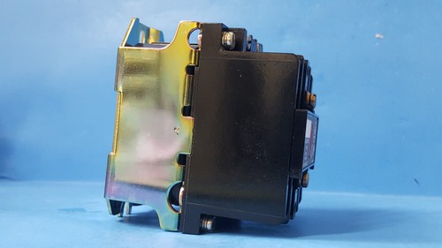 ONE-Steuerrelais, 700-N200A1, AB, Bulletin700, offene Ausführung, 110V/50HZ, 120V/60HZ - Bild 4 von 7