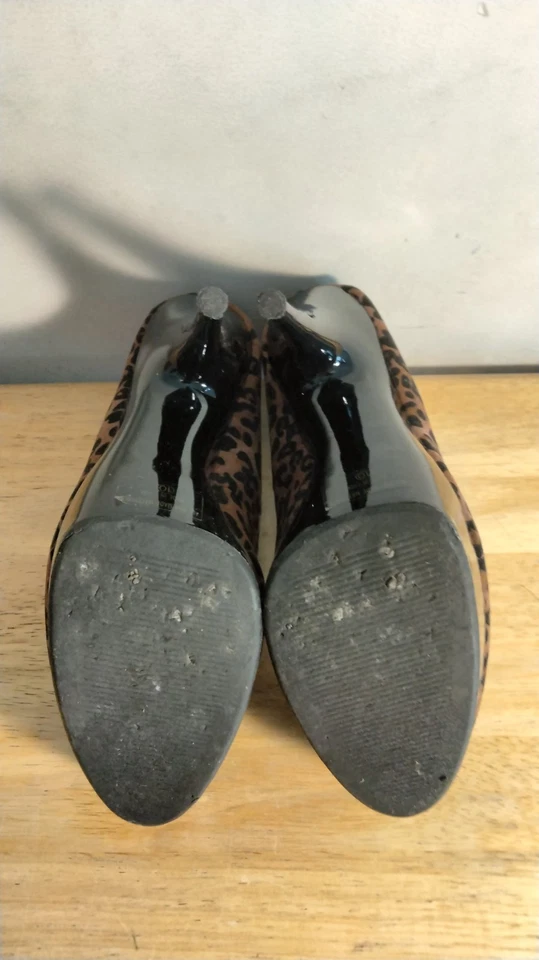 Zapatos de vestir para mujer marrón talla 10 Fahrenheit, ligeramente usados - buenos y limpios Foto 3 de 4