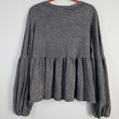 Blue Buttercup Raw Seam Long Ballon Sleeve Top Gr. M Grau Oversized Boho USA Neu - Bild 7 von 7
