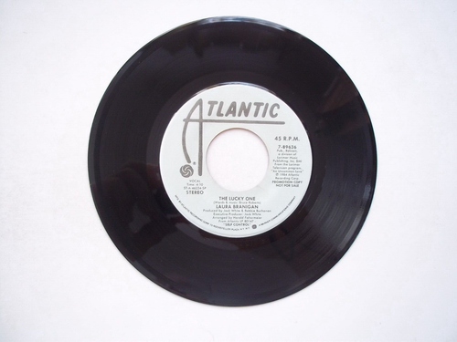 LAURA BRANIGAN - The Lucky One / The Lucky One (PROMO) 45 RPM 7" Record 1984 - Picture 3 of 6