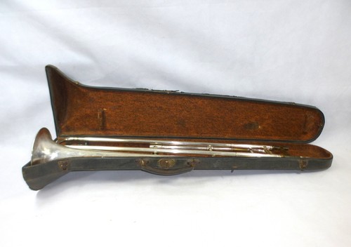 Frank Holton & Co. Chicago Union Label MPBP B&SW 33640 Trompete im Koffer - Picture 4 of 12