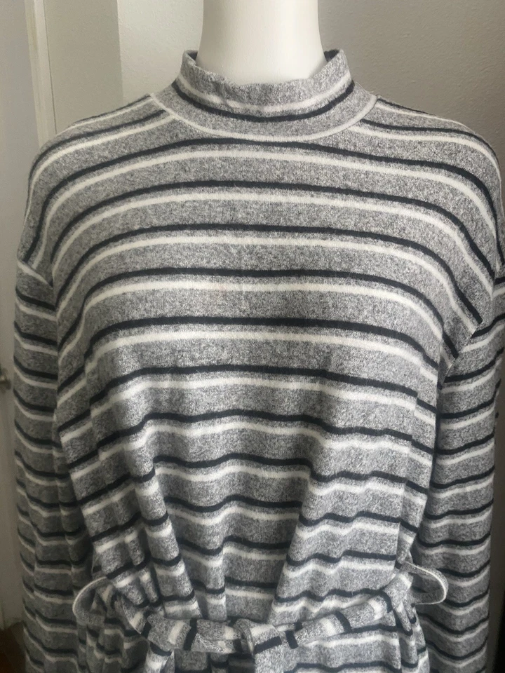 Women’s LG Topshop Gray Striped Fleece Sweater Dress Long Sleeve Tie Size 12 - Изображение 2 из 4