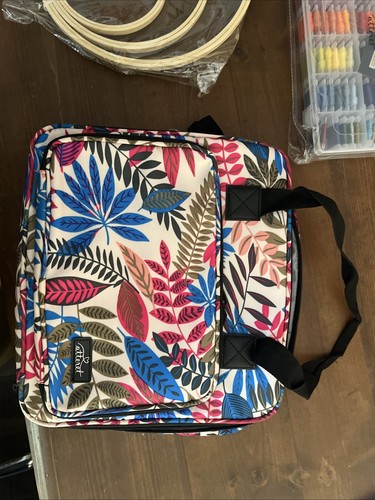 ATTERET Full Range Stickerei und Kreuzstich Starter Kit mit Premium Aufbewahrung - Bild 4 von 9