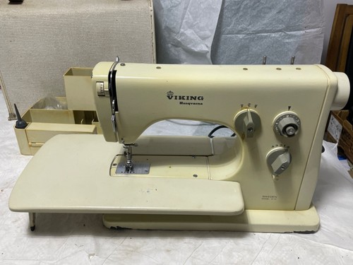 Husqvarna Sweden Viking Sewing Machine 410 10 10 - Picture 11 of 16
