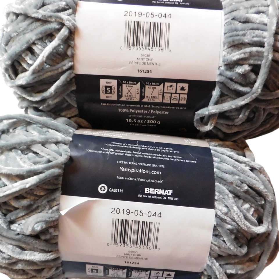 Yarnspirations Bernat Velvet Yarn Mint Chip 10.5 oz Stitch 'N Win # 161254 - Image 4 of 4