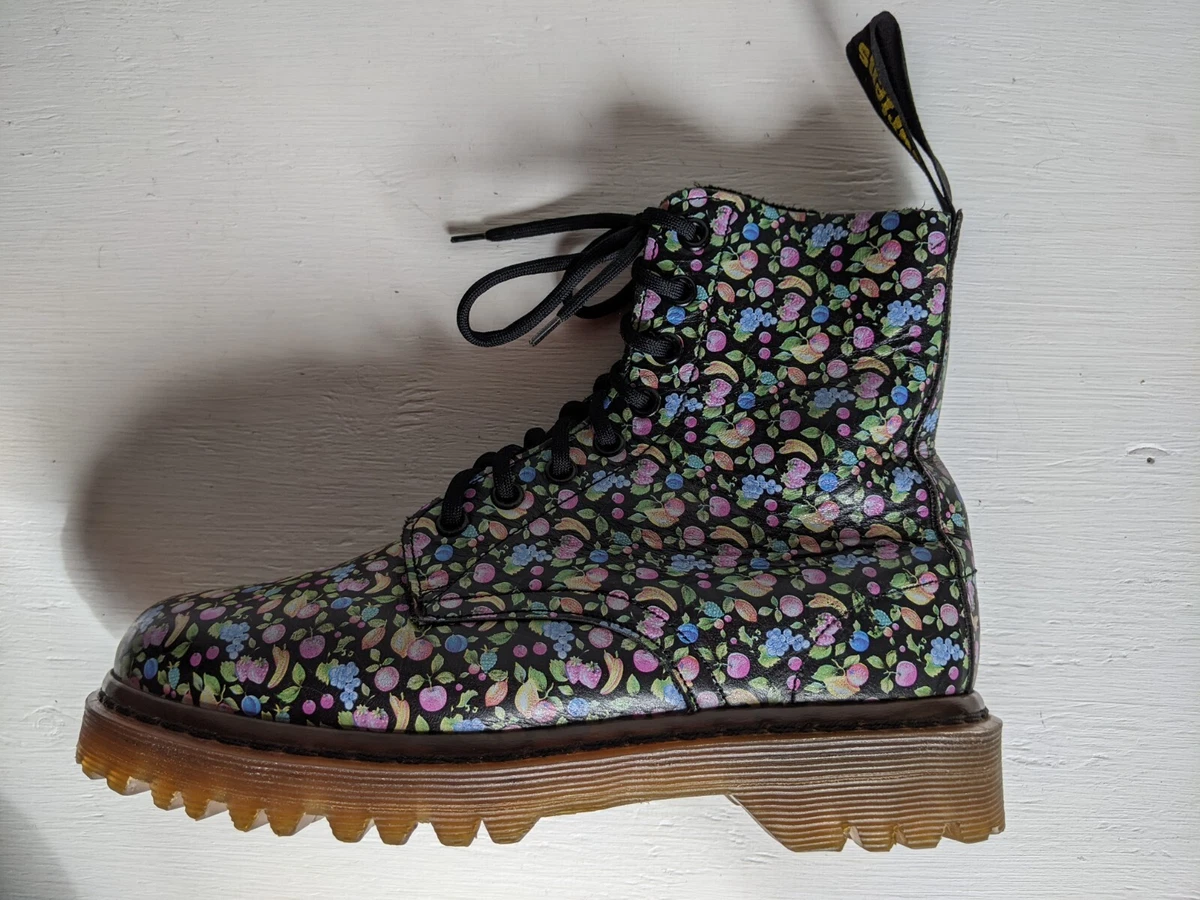 Dr martens page courtney best sale boot