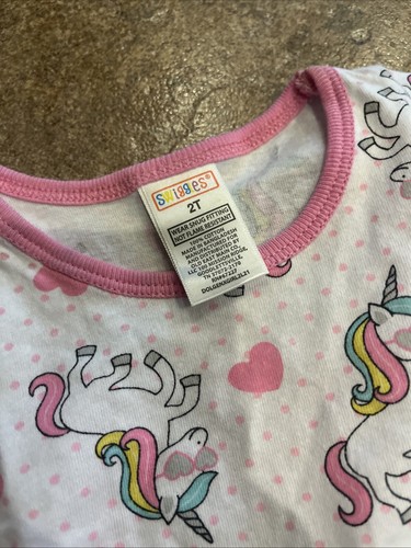 Toddler Swiggles 2T Unicorn Pajama Set - Picture 3 of 3