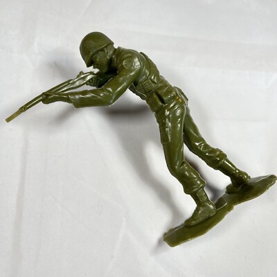 アンティーク*ミリタリー人形*カメラマン*米軍 Vintage Large US Army Man Military Figure With Rifle Green