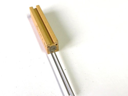33R, 33 Ω, 33Ohm, 7 vatios, 250V, radial, RM 2,5,10% resistencia, KRAH, FH0738, 20 unidades - Imagen 3 de 5