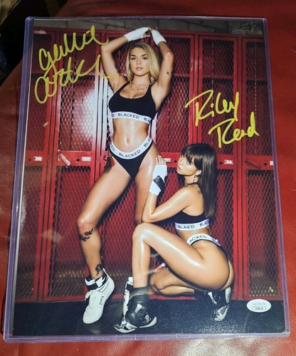 Riley Reid Gabbie Carter Dual Signed 11x14 Photo Adult Star Autographed JSA COA - Picture 1 of 4