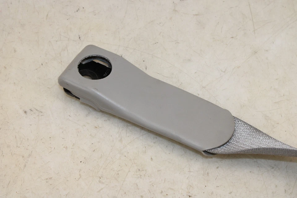 2006-2008 Chevrolet Corvette Front Left Seat Belt OEM MJ84 - Image 2 of 4