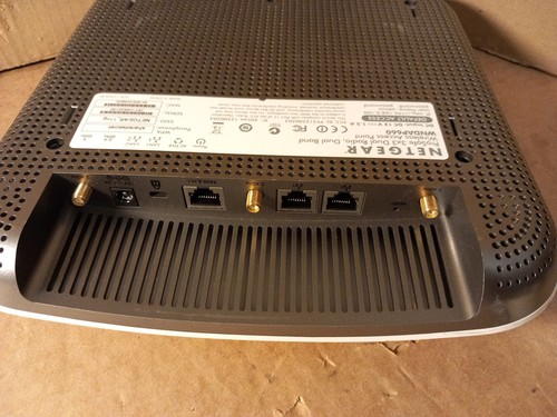 NETGEAR WNDAP660 Prosafe 3X3 Dual Radio Wireless Access Point NO PSU &NO ANTENNA - Picture 9 of 9