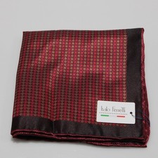Italo Ferretti NWT 100 Silk Pocket Square In Red  Gold Geometric Print
