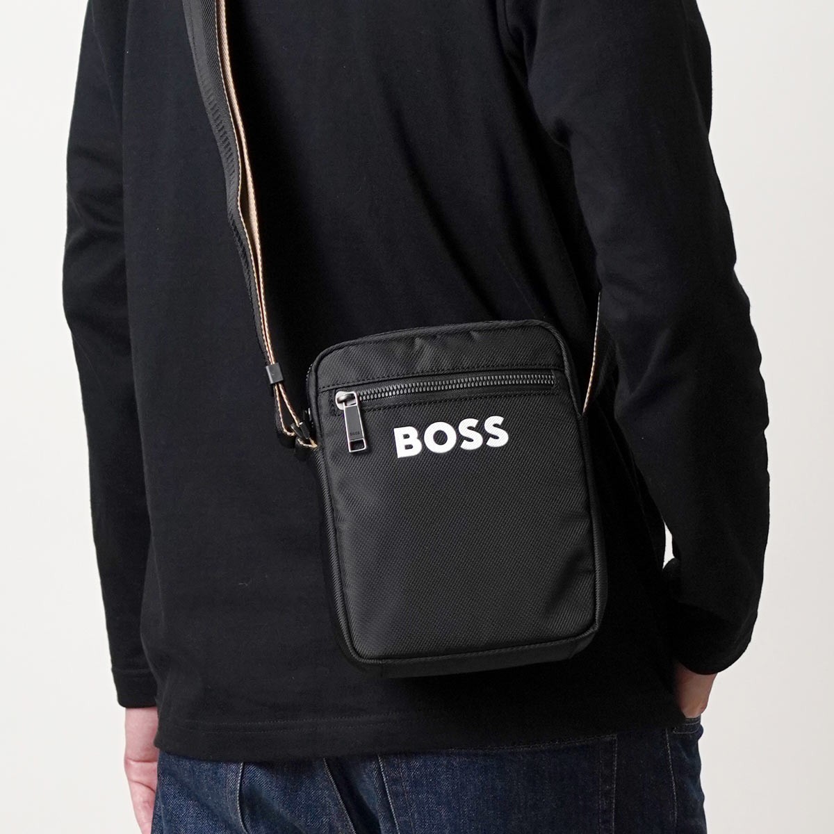 HUGO BOSS クロスボディバッグ Catch 3 NS Zip HUGO BOSS Catch 3 NS Zip Shoulder Bag Men's Crossbody Bag