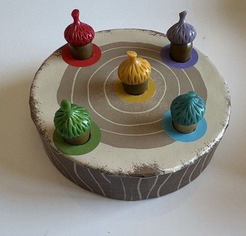 The Sneaky, Snacky Squirrel Educational Game Complete Set - Picture 5 of 6