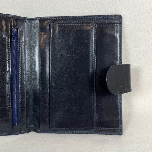 FURLA Italian Navy Blue Leather Wallet Lots of Compartment Very good condition - Picture 5 of 9