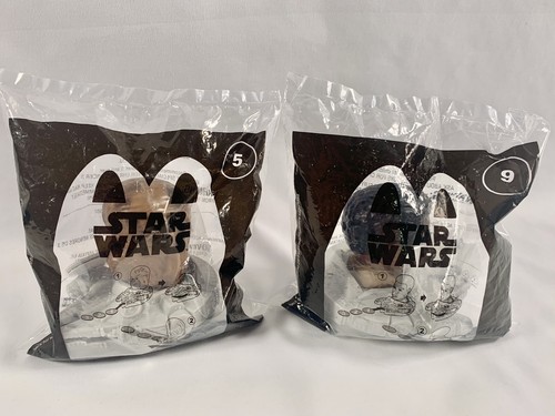 2021 McDonald's Star Wars Toys Chewbacca #5 & Finn #9 W/ Millennium Falcon-IOP - Picture 10 of 10