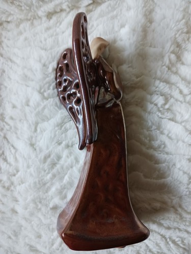 Ceramic Praying Angel Glazed Red With Embossed Detail And Cut Out Wings 8X4 Inch - Picture 7 of 8