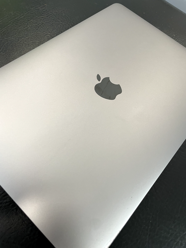 MacBook Pro 13"(512GB MVMe Intel Core i5 10th Gen, 2.0GHz, 16GB) 1 year warranty - Picture 5 of 5