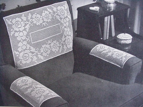Chair Sets #242 and Chair Sets and Runners #261; 40s Copyright, Good Condition - Picture 2 of 4