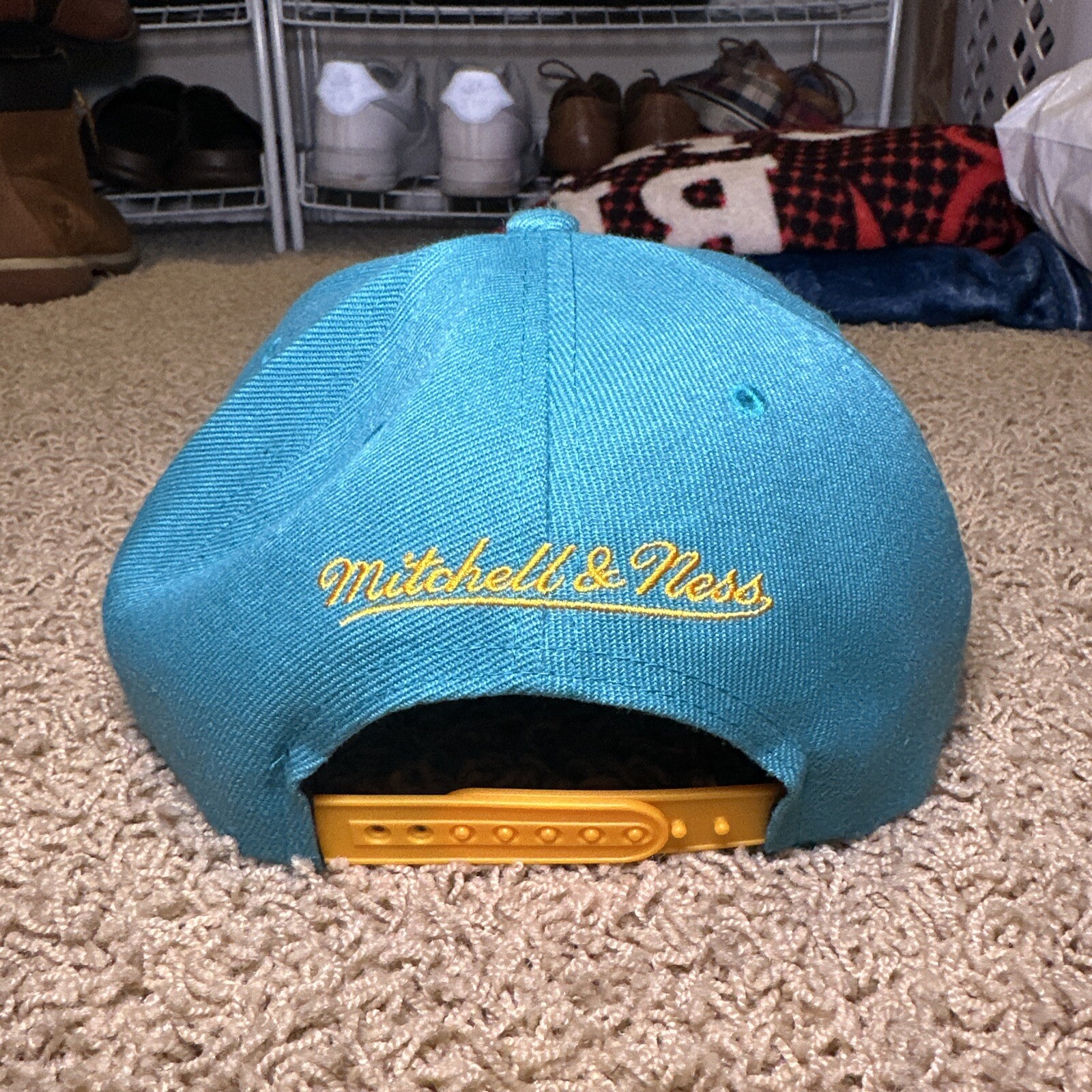 Picture 3 of 4