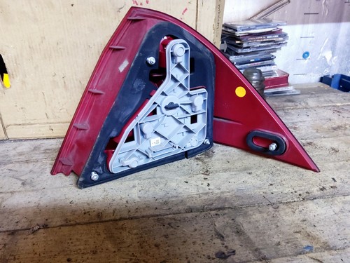 MERCEDES BENZ C-280 SEDAN TAIL LIGHT DRIVER SIDE OEM 2005-2007 - Picture 12 of 12