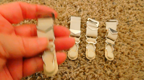 25-899 2 Pair Vintage Detactable Garter Hose Supporters Grips Straps White Nice - Video 1 of 1
