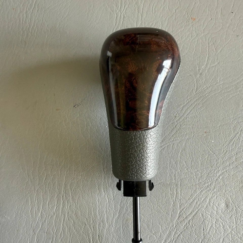 Volvo S80 2003 Geartronic cuero perilla de cambio madera gris fabricante de equipos originales Foto 2 de 4