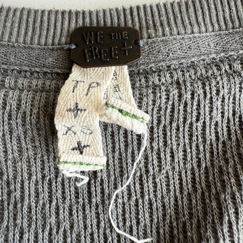 Free People We the Free Thermal Henley Rainbow Embroider Scoop Hem Gray Shirt XS - Picture 5 of 9