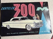 Moebius 1/25 Chrysler 300 MOE1201