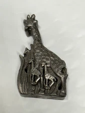 Vintage TORINO PEWTER JEWELRY GIRAFFE BROOCH PIN EARRING SET MAKES A CUTE GIFT