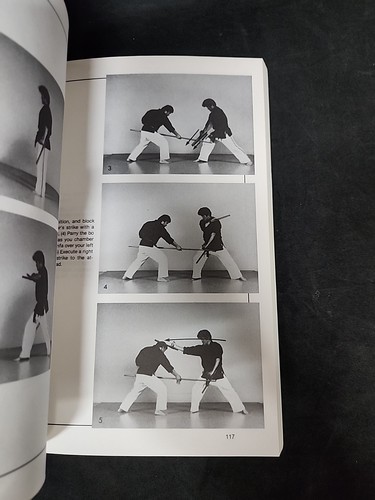 Fortgeschrittene Tonfa: Japanische Waffe der Selbstverteidigung von Yamashita, Tadashi - Bild 7 von 10