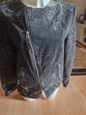 Hochwertige Damen Jeansjacke. NEUWERTIG, da nur zweimal getragen.  Gr. L