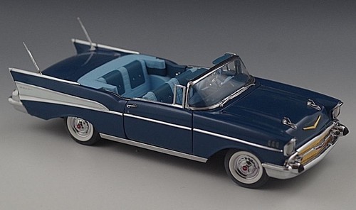 DANBURY MINT 1957 CHEVROLET BEL AIR MODEL 1:24 SCALE DIE CAST NM W/BOX #3 - Picture 3 of 9