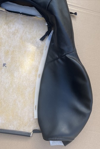 C5 Corvette OEM USED 1997-04 BLACK Right/Passenger Sport Seat Upper Cover - Picture 4 of 13