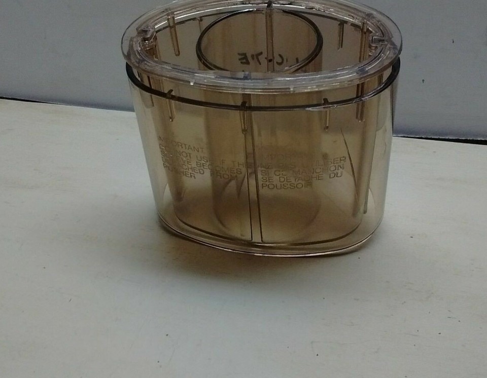 Cuisinart Food Processor Lid Pusher Model DLC7E Disc DLC023 [Pick