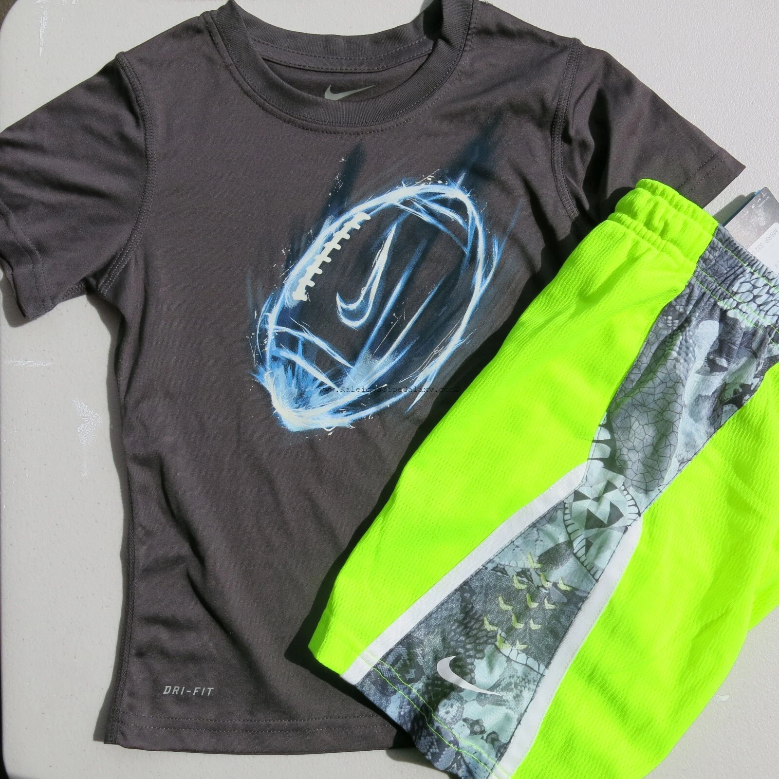 Nike Boys Size 6 Summer 2pc Dri-fit Shorts & T-Shirts $50 Yellow Gray Football