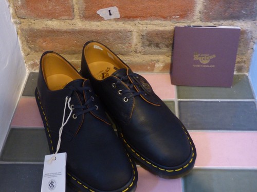 Dr Martens Made in England 1461 CF Stead UK 7 black leather new in box with tags