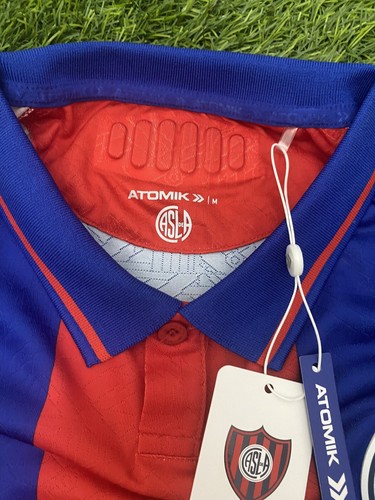 CAMISETA DE FUTBOL ATOMIK SAN LORENzO TITULAR Y ALTERNATIVA 2025 NUEVAS - Imagen 5 de 14