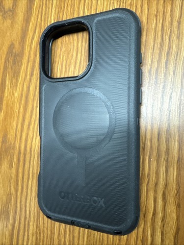 Coque MagSafe Otterbox Defender Series Pro pour iPhone 16 Plus neuve - étui - Photo 3 sur 3