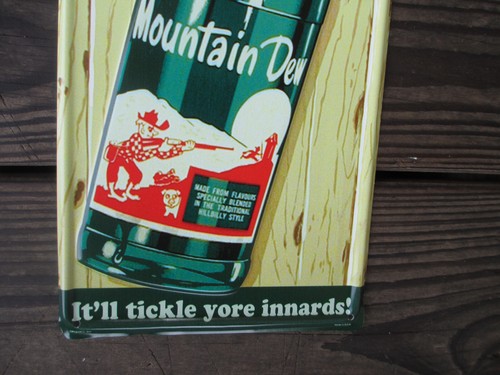 Mountain Dew Steel Sign Bottle on Fence Background Green 19.5 x 6 Inches Retro - Picture 7 of 8