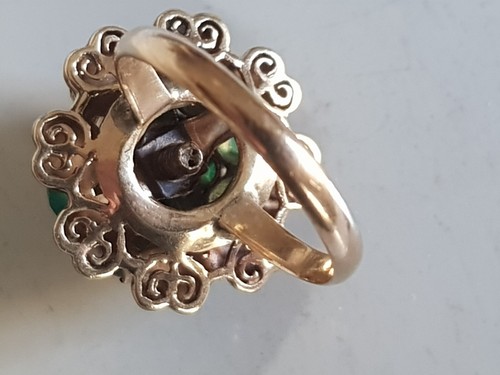 Bague ancienne en OR 10 carats poids 4,5 Grammes sertie pierre Vertes & manque - Bild 6 von 8