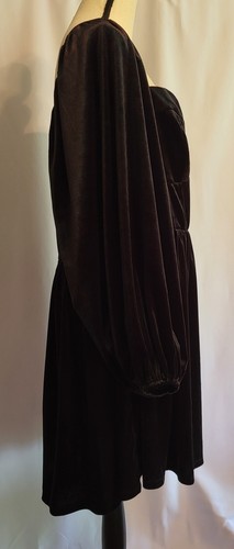 Eloquii Black Velvety Babydoll Dress Long Sleeve Sweetheart Mini Sz 16 LBD NWT - Picture 5 of 9