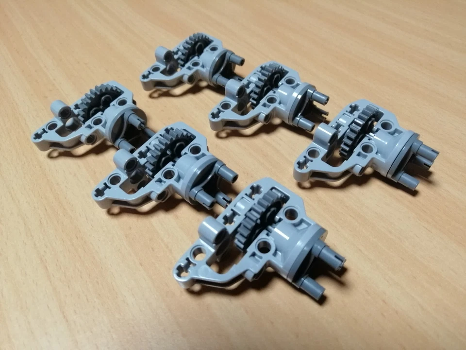 LEGO Technic 6 Stück Radaufhängung mit Zahnrad grau / Technik Zubehör - Bild 2 von 4