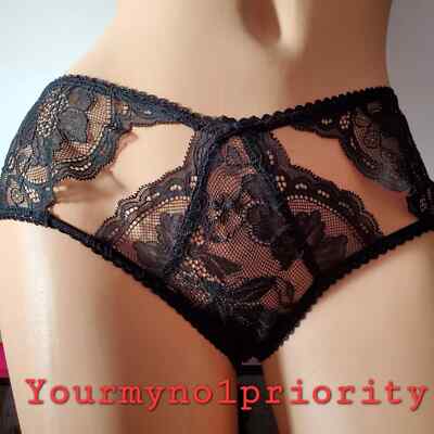 M-XL Victoria's Secret Very Sexy Peekaboo Cutouts Sheer Mesh Lace Cheeky Panty