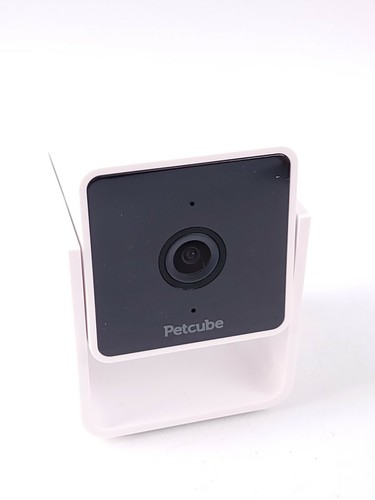 Petcube Cam Pet Monitoring Camera Built-in Vet Chat for Cats & Dogs No Charger - Picture 5 of 5
