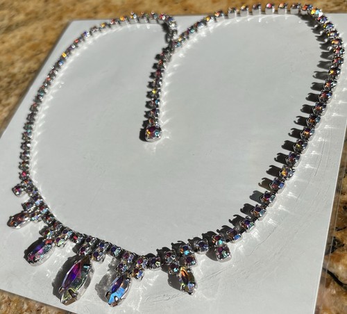 Prom Necklace Opal Color Lightweight - Picture 7 of 9