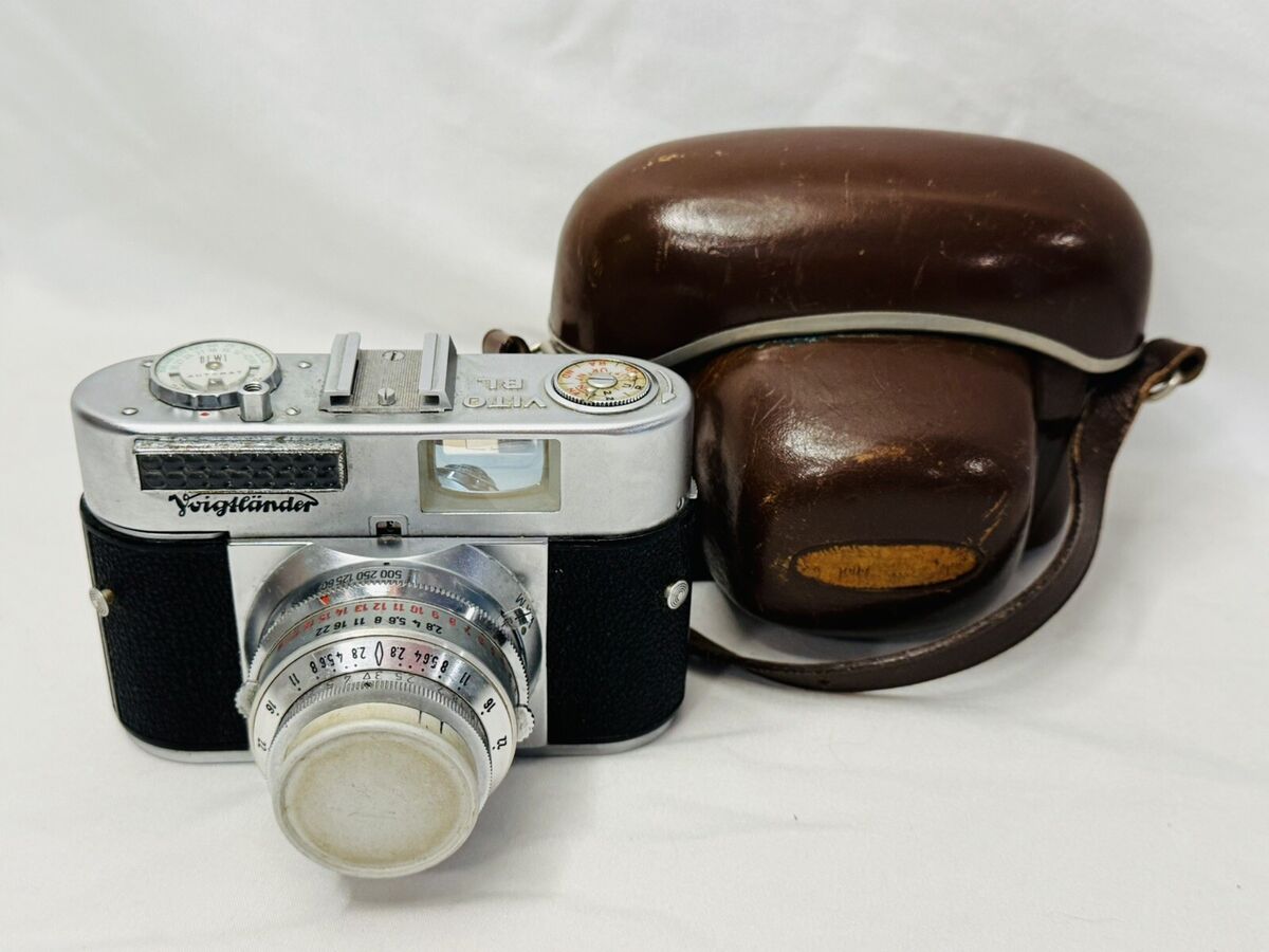 Voigtlander VITO BL 35mm Rangerfinder Camera With Leather Voigtlander VITO BL 35mm Rangerfinder Camera With Leather
