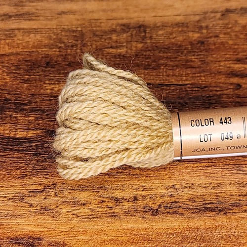 Paternayan 100% Persian Wool Yarn Needlepoint 1 Skein Golden Brown 443 - Picture 3 of 4